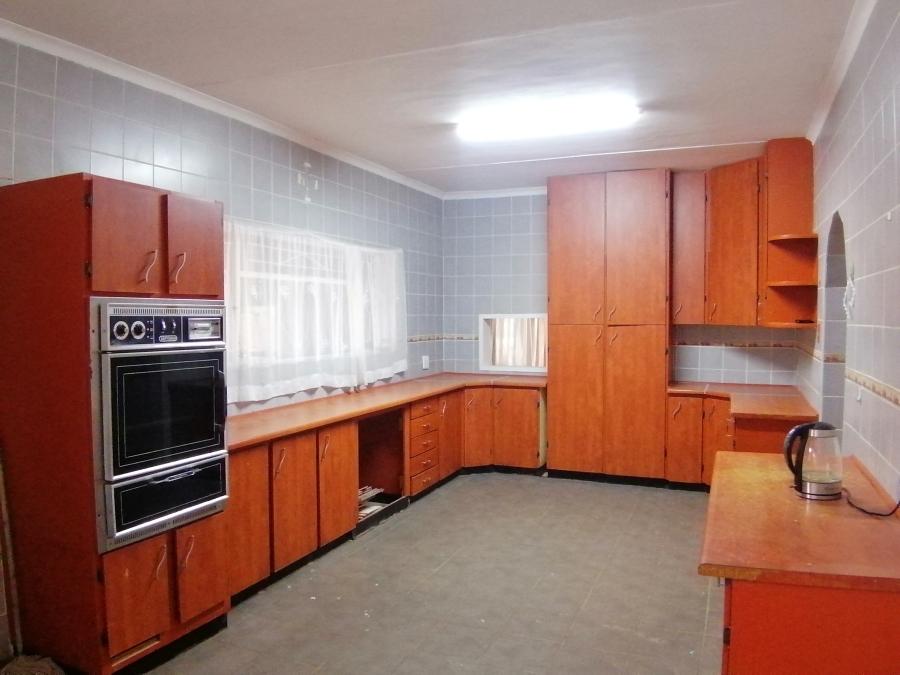 4 Bedroom Property for Sale in Stilfontein Ext 4 North West